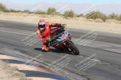 media/Dec-01-2025-Moto Forza (Mon) [[2daa91e15f]]/1-Advanced Group/Session 4 (Turn 10 Inside)/